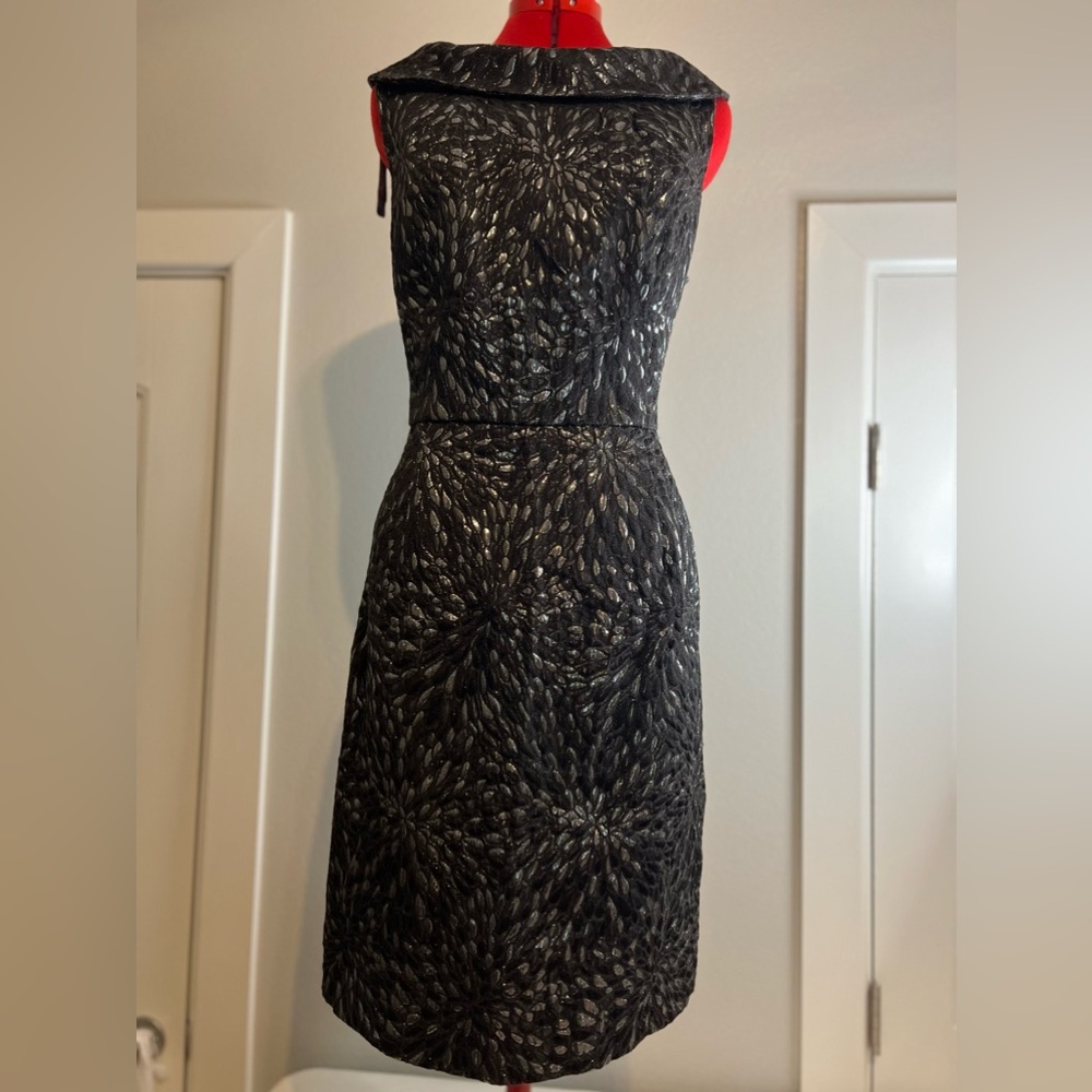 Karin Stevens Sleeveless Metallic Black Cocktail Dress Size 16